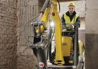 Minikoparki Wacker Neuson 803