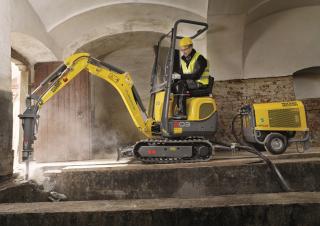 Minikoparki Wacker Neuson 803