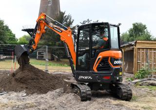 Minikoparki Doosan DX27Z-7