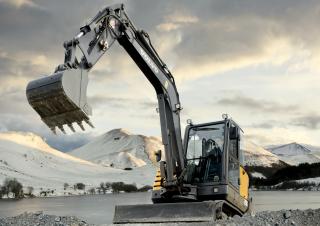 Minikoparki Volvo EC55C