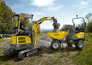 Minikoparki Wacker Neuson EZ17
