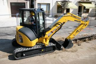Minikoparki Komatsu PC55MR-3