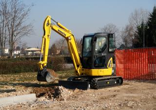 Minikoparki Komatsu PC35MR-3