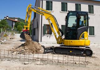Minikoparki Komatsu PC35MR-5