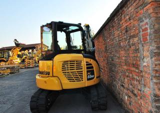 Minikoparki Komatsu PC55MR-5E0