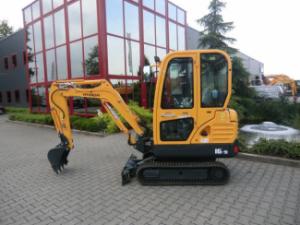 Minikoparki Hyundai R 16-9