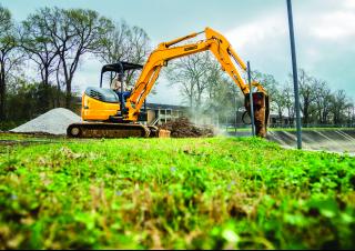 Minikoparki Kobelco SK 55 SRX 6