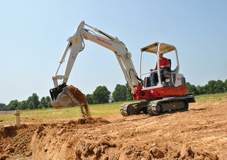 Minikoparki Takeuchi TB 235