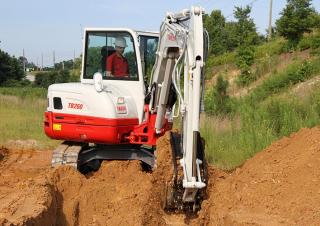 Minikoparki Takeuchi TB 260