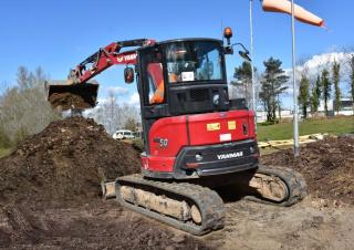Minikoparki Yanmar ViO50-6B