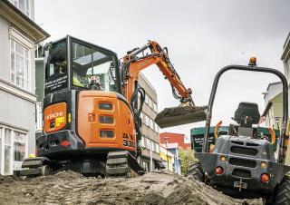 Minikoparki Hitachi ZX33U-5A