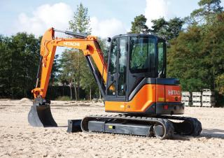 Minikoparki Hitachi ZX 48 U 3