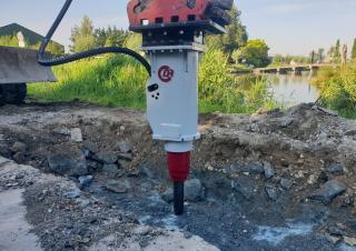 Akcesoria Młoty hydrauliczne Demarec DSB-2