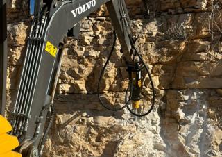 Zaczep Młoty hydrauliczne OSA Demolition Equipment MB 10