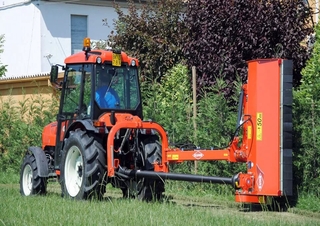 Mulczery Kuhn TB 16
