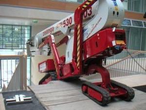 Podnośniki koszowe teleskopowe Kołowe teleskopowe platformy robocze Worldlift Industries AS - Rothlehner FS 290
