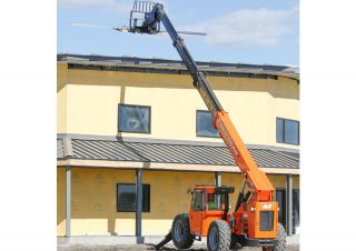 Ładowarki teleskopowe JLG 10054