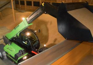 Ładowarki teleskopowe DEUTZ-FAHR Agrovector 30.7
