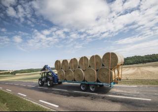 Ładowarki teleskopowe New Holland LM 7.42 Elite