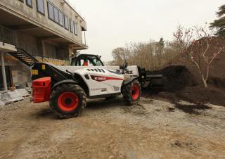 Ładowarki teleskopowe Bobcat T40.180SLP 100 IV