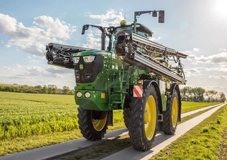 Opryskiwacze samojezdne John Deere R4150i