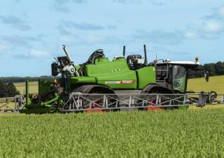 Opryskiwacze samojezdne Fendt Rogator 665 