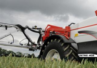 Opryskiwacze zaczepiane Kuhn Metris 4102