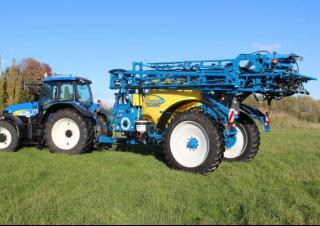 Opryskiwacze zaczepiane Delvano TS 4200