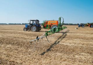 Opryskiwacze zaczepiane Amazone UG 3000 Special (15) 