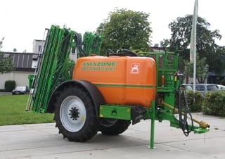 Opryskiwacze zaczepiane Amazone UX 3200 Super (33)