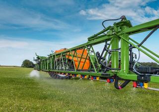 Opryskiwacze zaczepiane Amazone UX 4201 Super (40)