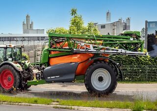 Opryskiwacze zaczepiane Amazone UX 7601 Super (36) 