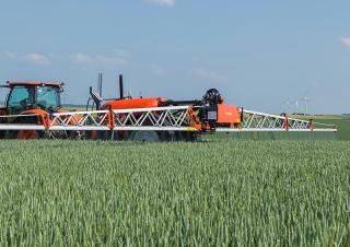 Opryskiwacze zaczepiane Kubota XTS3-2.600l