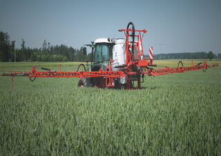 Opryskiwacze zawieszane Gaspardo Sauro 1000
