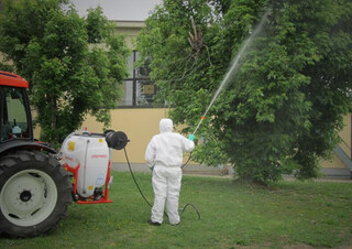 Opryskiwacze zawieszane Gaspardo Sauro 150