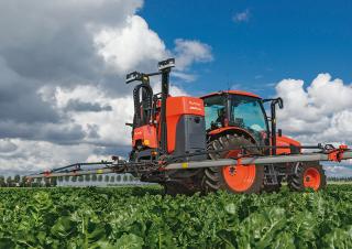 Opryskiwacze zawieszane Kubota XMS218 iXflow-E