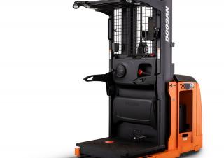 Wózki do kompletacji zamówień Doosan B15OP-9