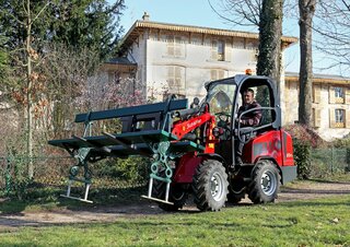 Elektryczne ładowarki kołowe Schäffer 23e  