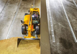 Placowe urządzenie załadowcze JCB 536-95 AGRI