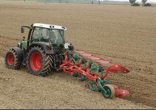 Pługi Kverneland 150 B 100