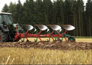 Pługi Kverneland 150 B 100