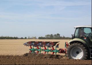 Pługi Kverneland 150 S 85 Vari.