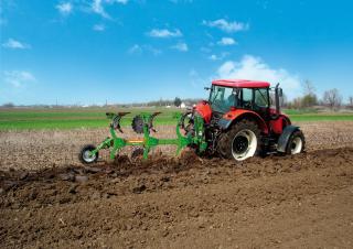 Pługi Amazone Cayros M 4-1020 V