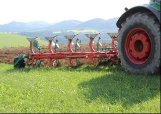 Pługi Kverneland EG 85/300