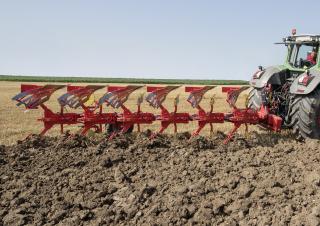 Pługi Pöttinger Servo 45 S plus nova