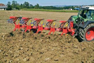 Pługi Pöttinger Servo 45 S