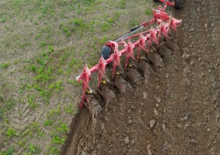 Pługi Pöttinger Servo T 6000 Plus