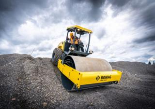 Walce Pojedyncze walce drogowe Bomag BW 212 D-5 SL