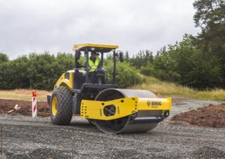 Walce Pojedyncze walce drogowe Bomag BW 214 DH-5