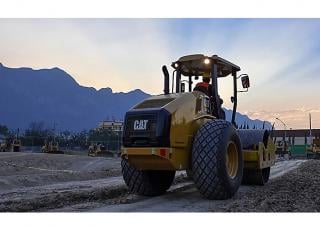 Walce Pojedyncze walce drogowe Caterpillar CS12 GC